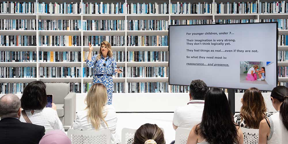 Mohammed Bin Rashid Library Hosts Insightful Discussion of the Emotional Code of Children