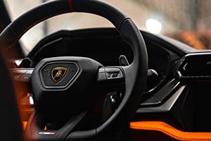 Best Lamborghini Car Rental in Dubai for Airport Pickup and VIP Transfer 2026
